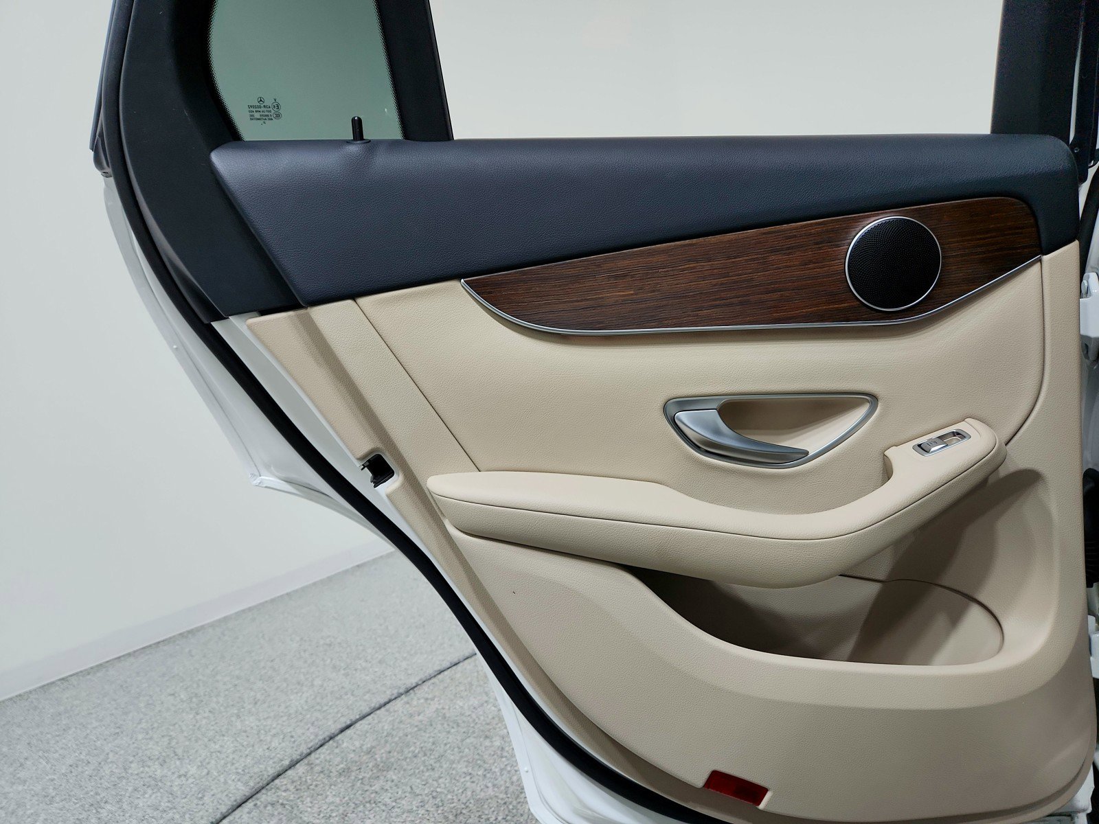 Certified 2022 Mercedes-Benz GLC 300 4MATIC image 18