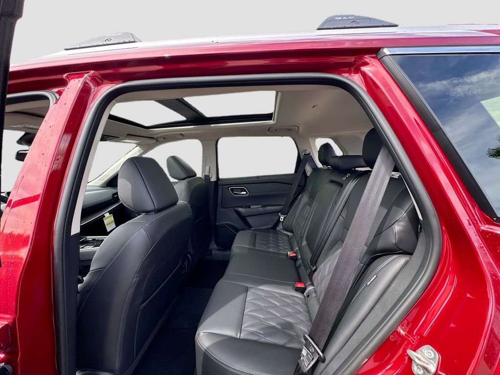 New 2026 Nissan Rogue Platinum image 26