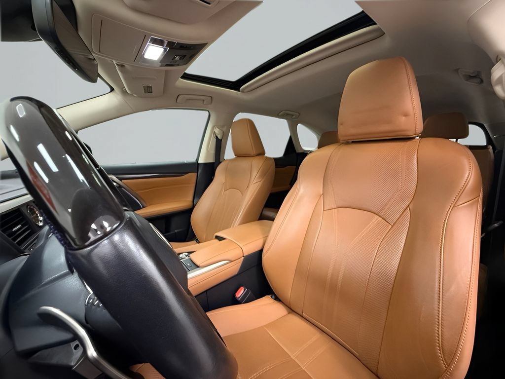 Used 2022 Lexus RX 350L Luxury w/ Accessory Package (Z1) AWD/4WD image 11