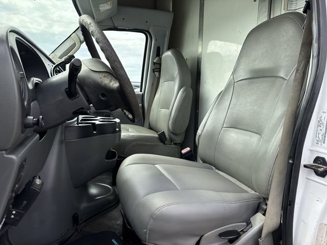 Used 2006 Ford E-450 and Econoline 450 image 16