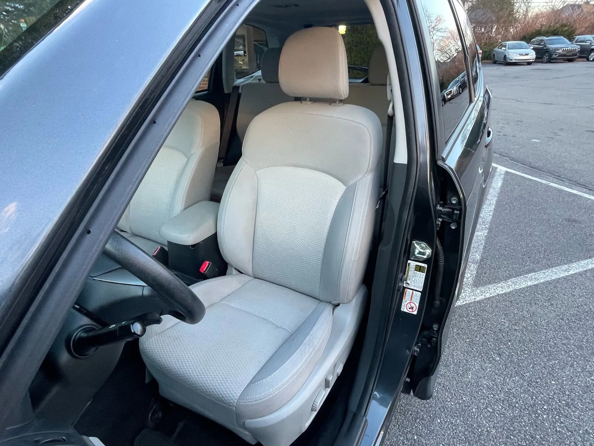 Used 2015 Subaru Forester 2.5i Premium w/ All-Weather Package image 17