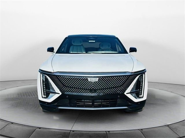 New 2026 Cadillac Lyriq Premium Luxury w/ LPO, Premium Carpet Package video 2