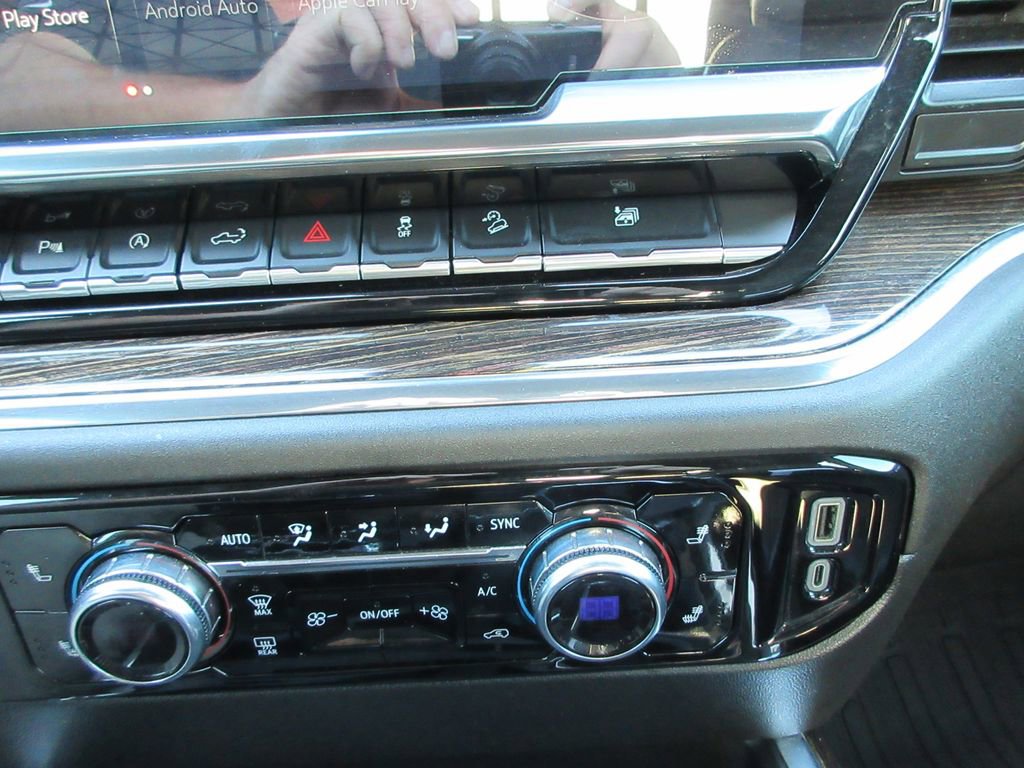 Certified 2024 GMC Sierra 1500 Elevation w/ Elevation Premium Package AWD/4WD image 33