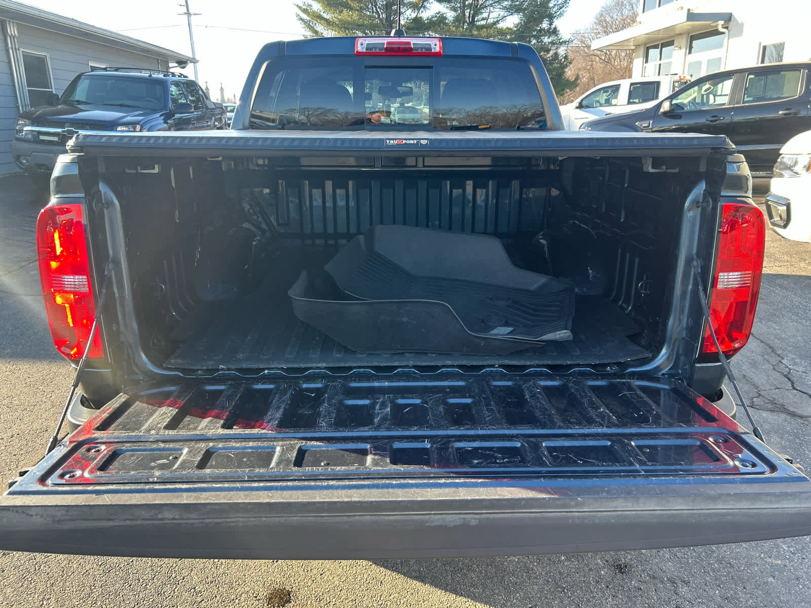 Used 2019 Chevrolet Colorado Z71 image 24