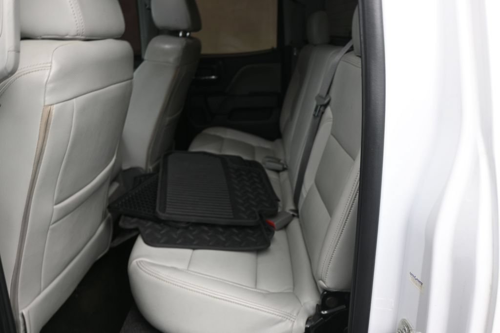 Used 2016 Chevrolet Silverado 1500 Custom w/ Custom Convenience Package RWD image 16