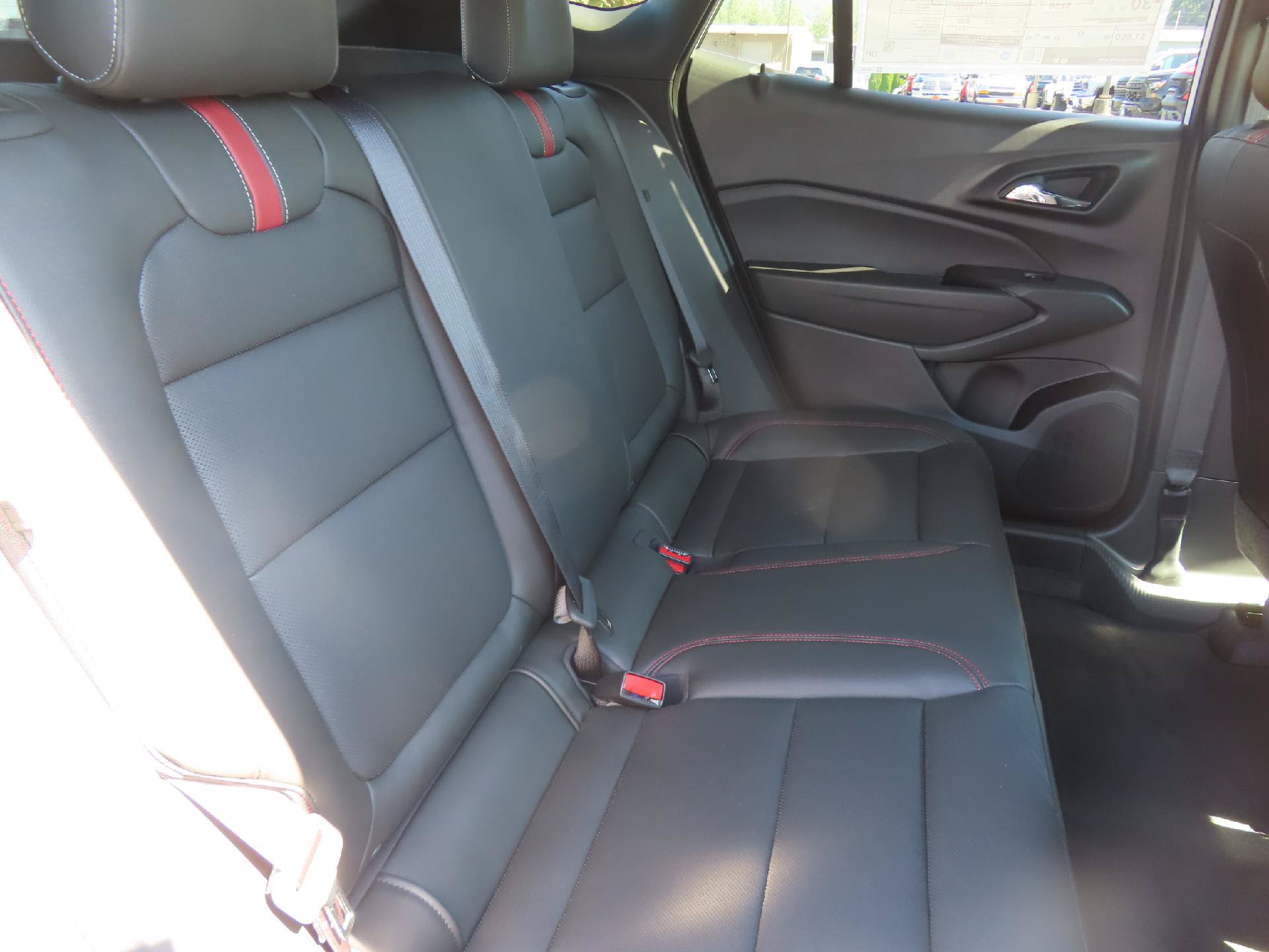 New 2026 Chevrolet Trax RS w/ Driver Confidence Package FWD image 43