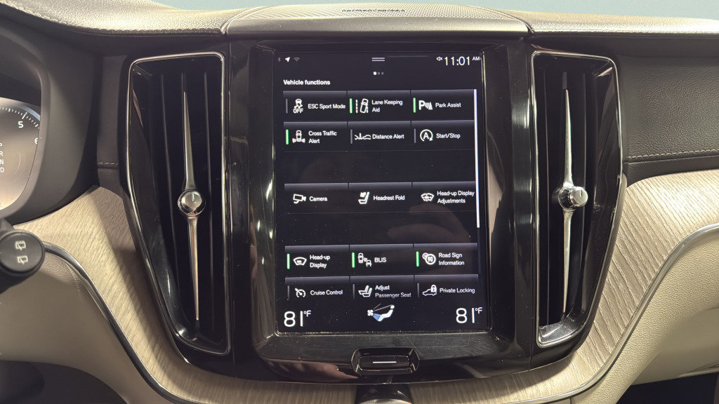 Used 2020 Volvo XC60 T5 Inscription image 23