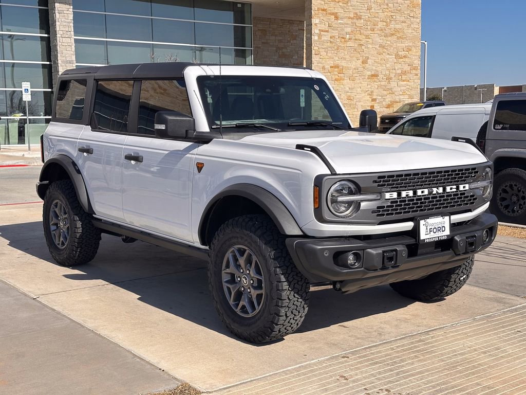 New 2025 Ford Bronco Badlands image 59