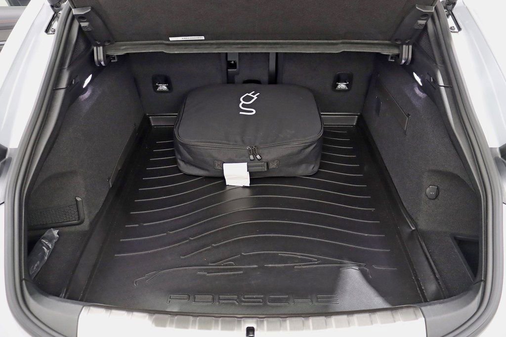 Used 2024 Porsche Taycan GTS image 42