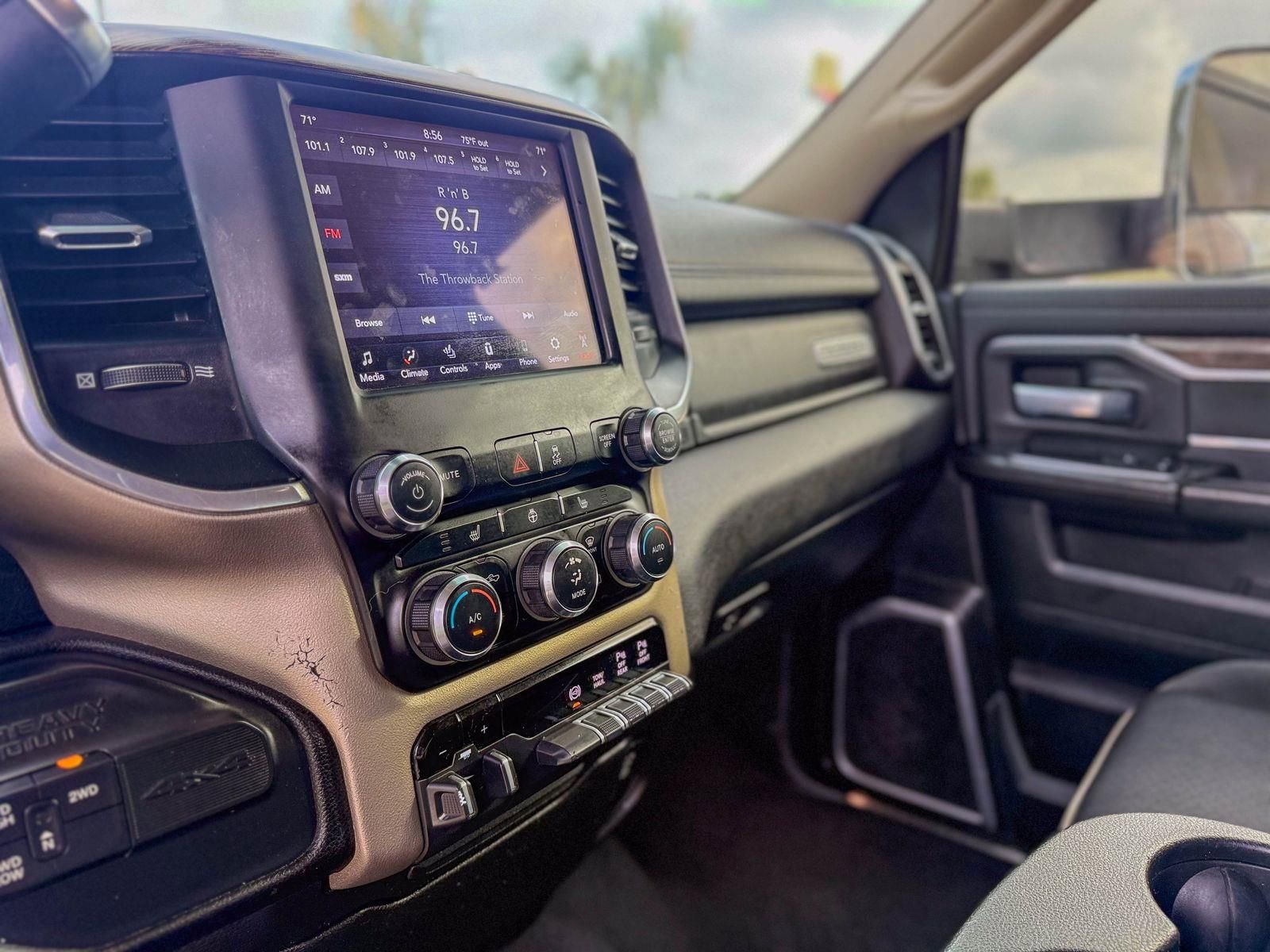 Used 2020 RAM 2500 Laramie AWD/4WD image 18