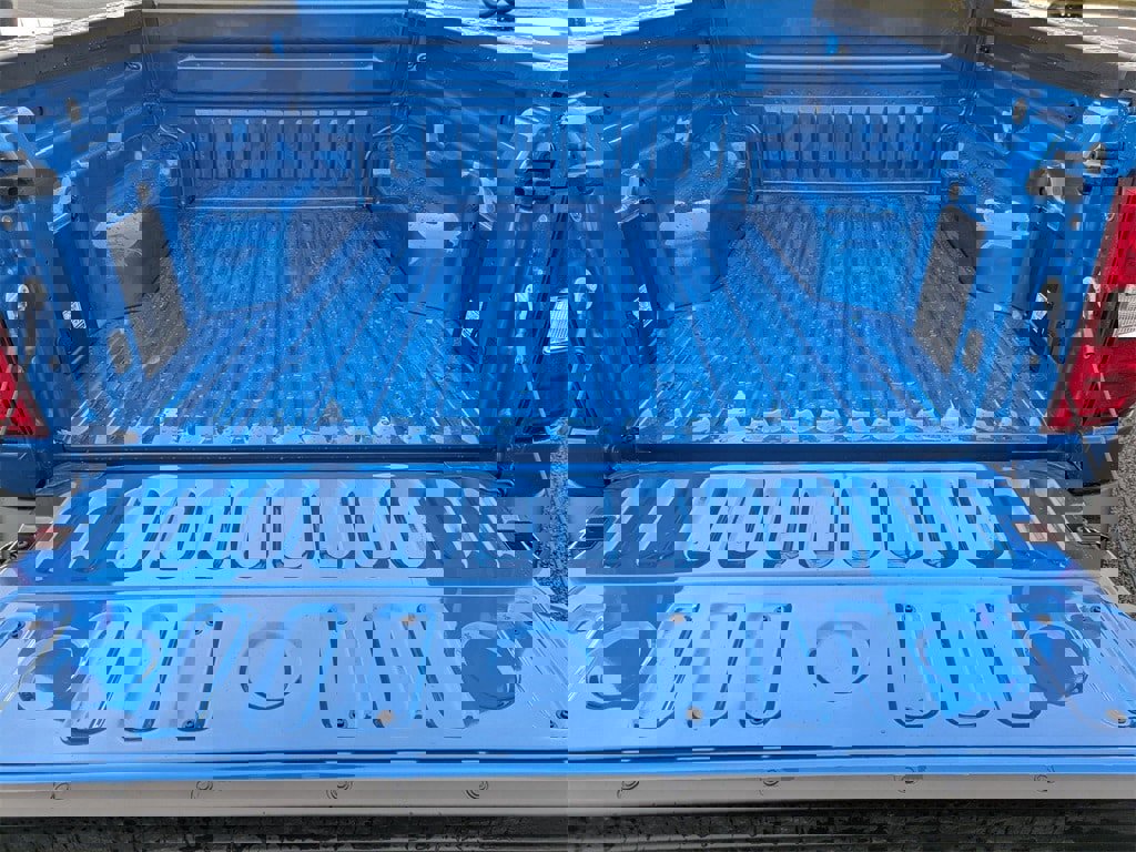 New 2026 Ford Maverick XL image 7