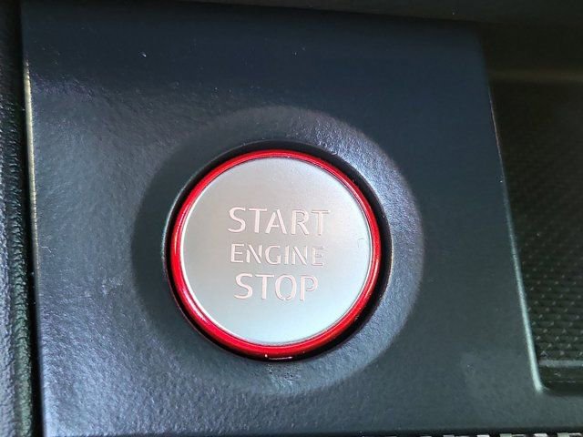 Used 2022 Audi SQ5 Premium Plus w/ Premium Plus Package image 32