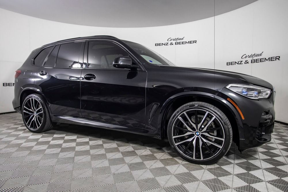 Used 2019 BMW X5 xDrive40i w/ M Sport Package AWD/4WD image 2