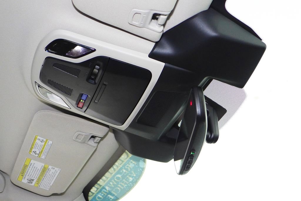 Certified 2025 Subaru Outback Premium image 17