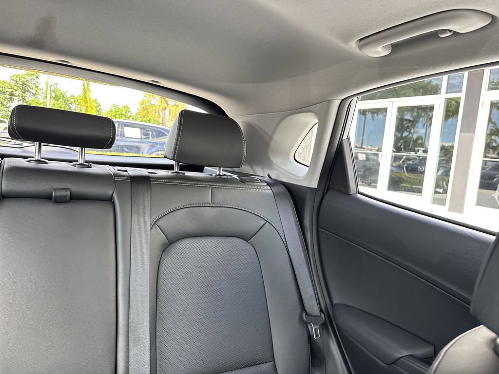 Used 2021 Hyundai Kona Limited w/ Cargo Package FWD image 19