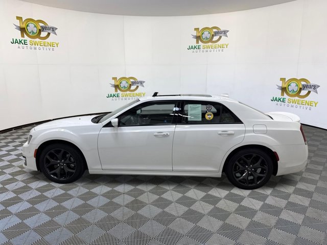 Used 2023 Chrysler 300 S w/ Comfort Group image 6