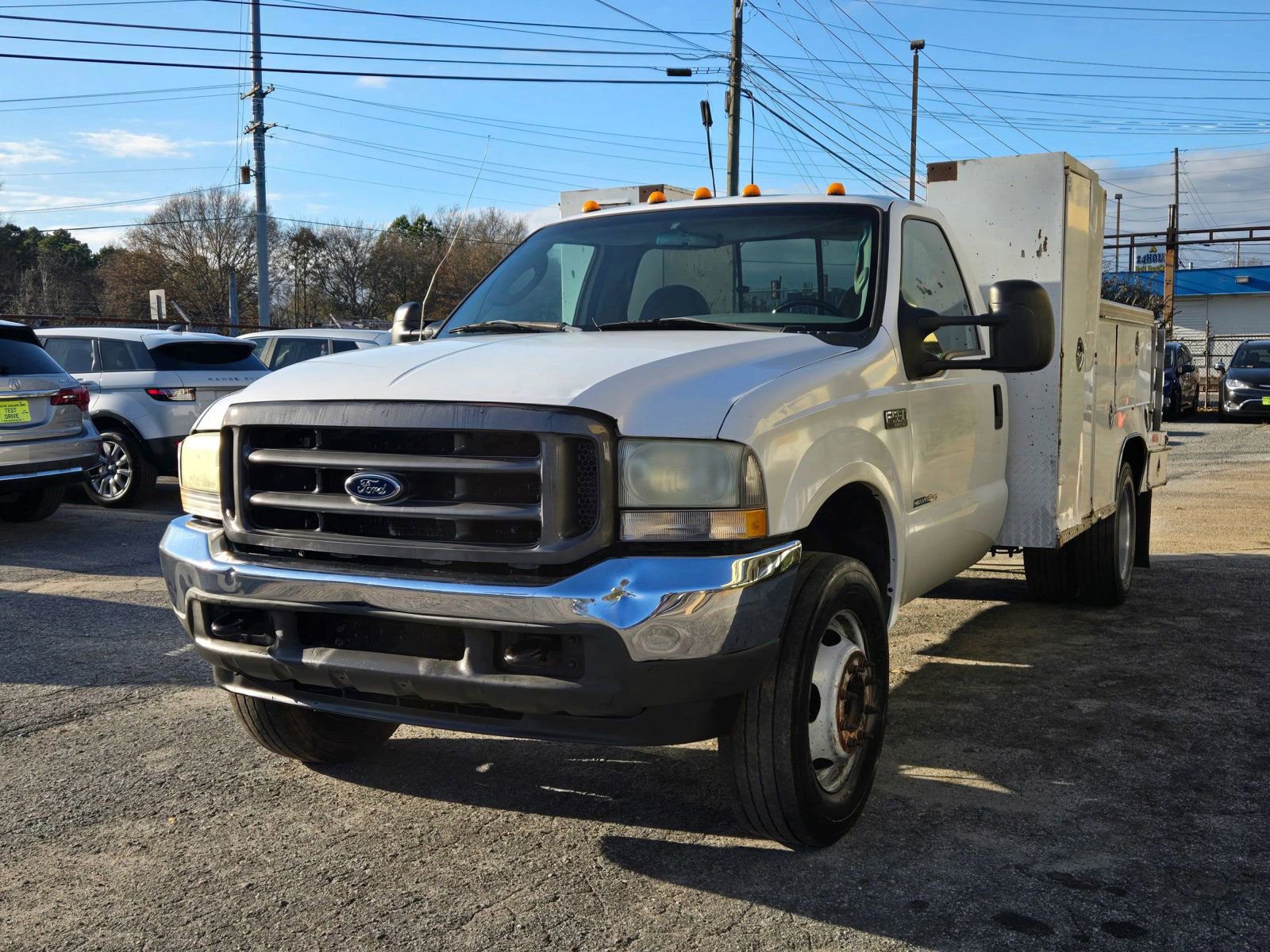 Used 2004 Ford F550 2WD Regular Cab Super Duty image 2