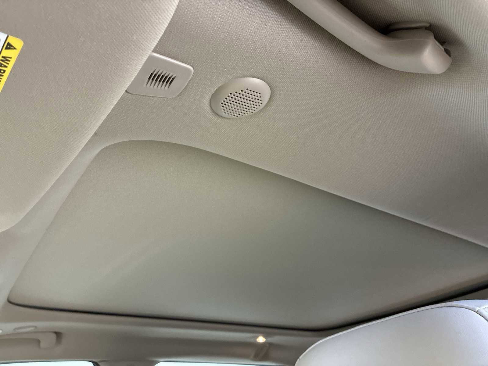 Certified 2019 Jeep Grand Cherokee Limited w/ Luxury Group II image 16