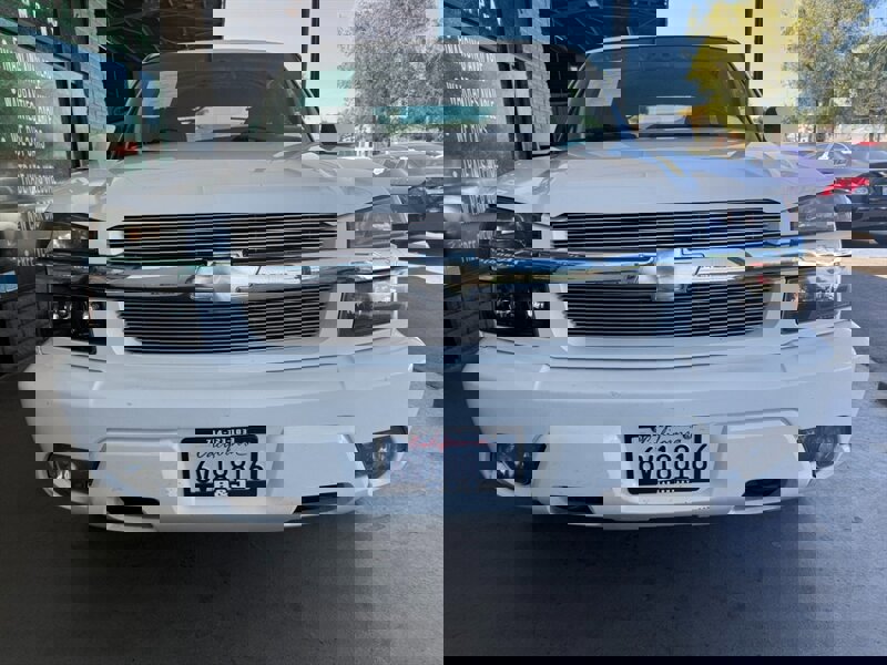 Used 2002 Chevrolet Avalanche 2WD image 12