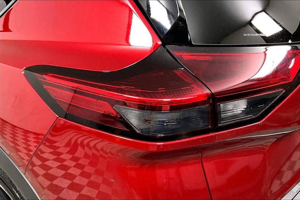 Used 2023 Nissan Rogue SL w/ SL Premium Package image 29