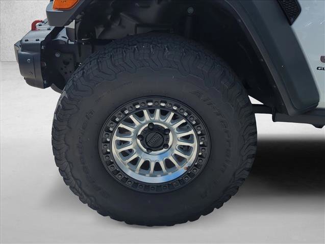 Used 2025 Jeep Gladiator Rubicon w/ Convenience Group image 18