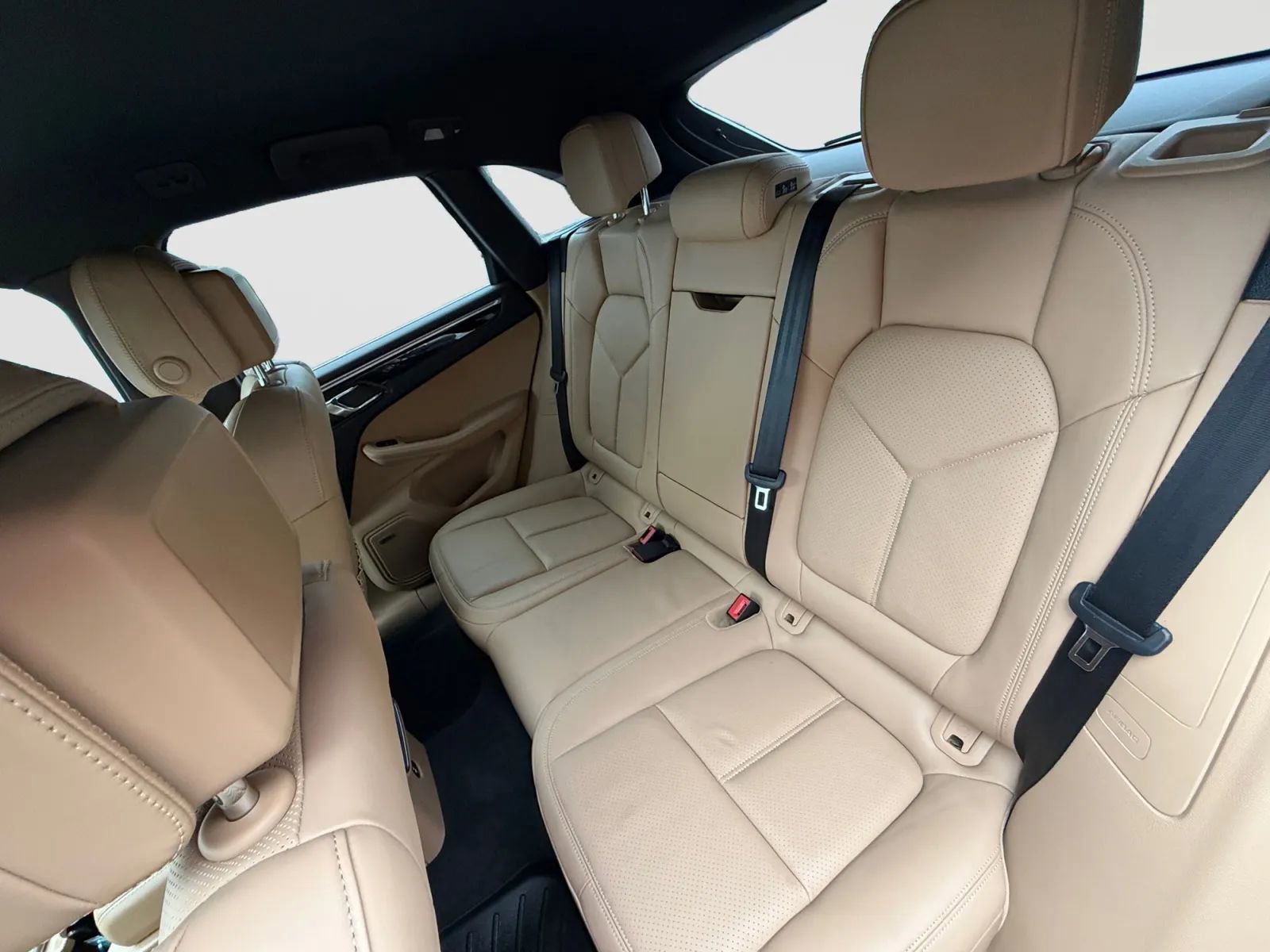 Used 2017 Porsche Macan S AWD/4WD image 15