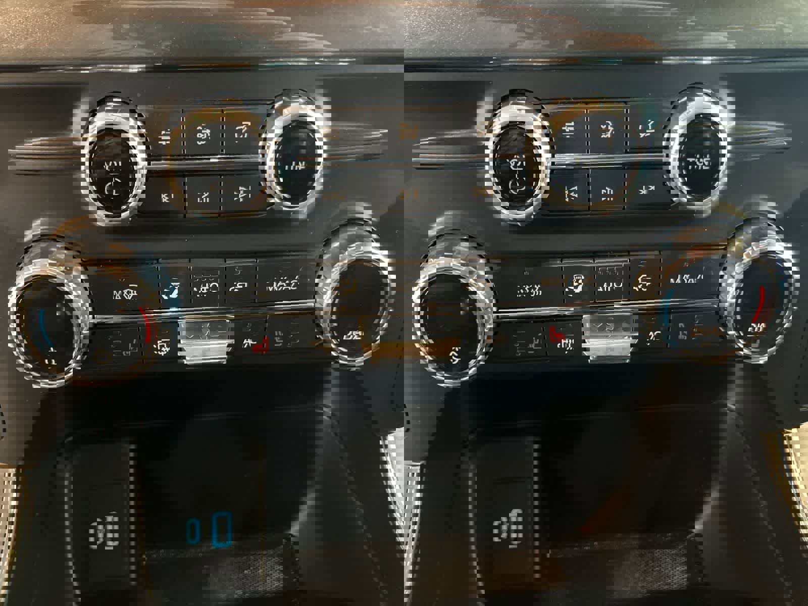 Used 2021 Ford F150 XLT w/ Equipment Group 302A High image 21