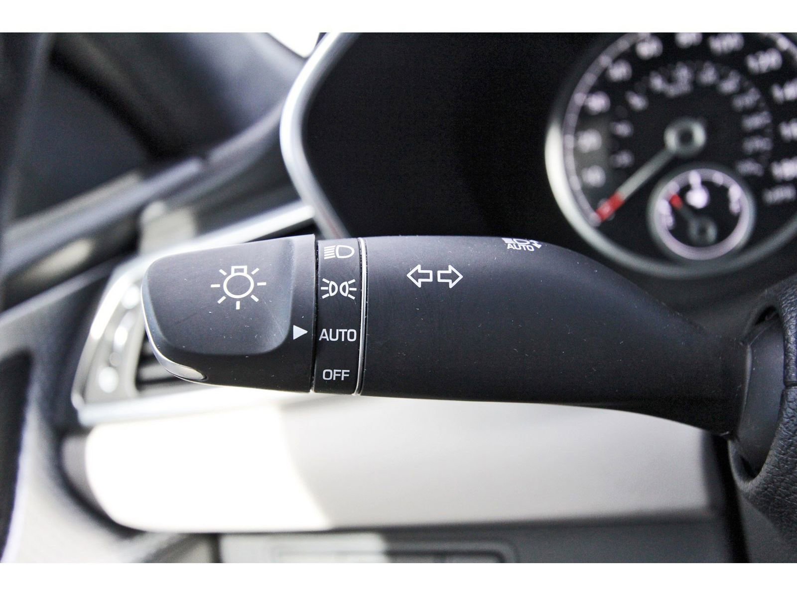 Used 2023 Genesis G70 3.3T w/ Sport Prestige Package image 20