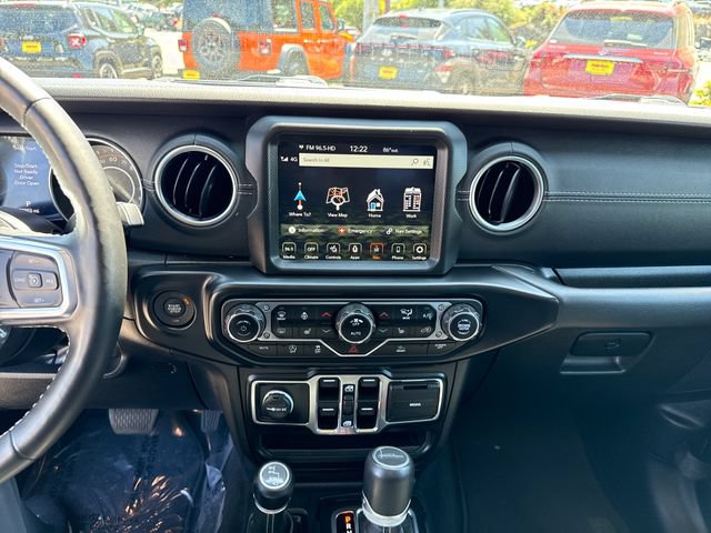 Used 2022 Jeep Gladiator Overland w/ Popular Equipment Package AWD/4WD image 23
