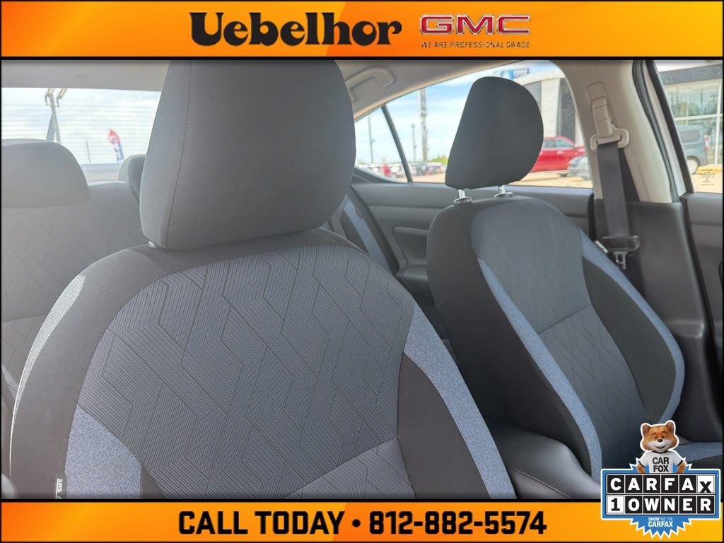 Used 2025 Nissan Versa SV w/ Trunk Package FWD image 4