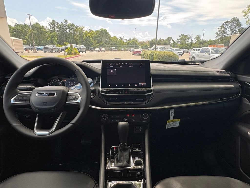 New 2026 Jeep Compass Latitude AWD/4WD image 13