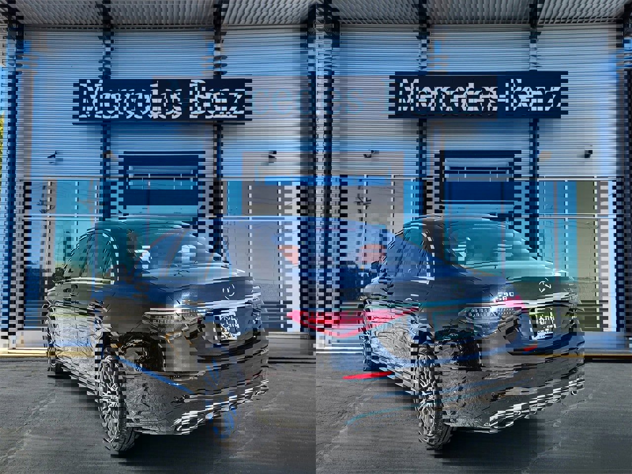 New 2026 Mercedes-Benz S 580 4MATIC Sedan image 4