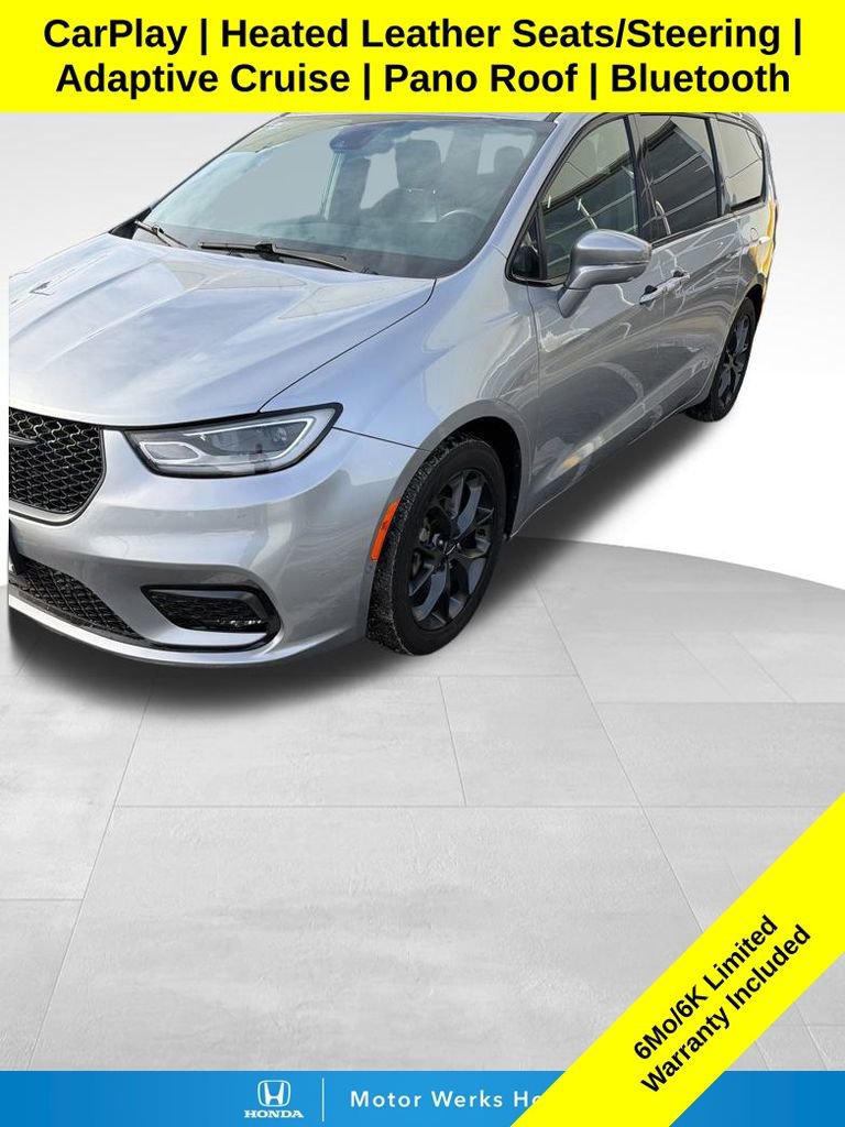 Used 2021 Chrysler Pacifica Touring-L w/ Premium & Safety Sphere Group image 1