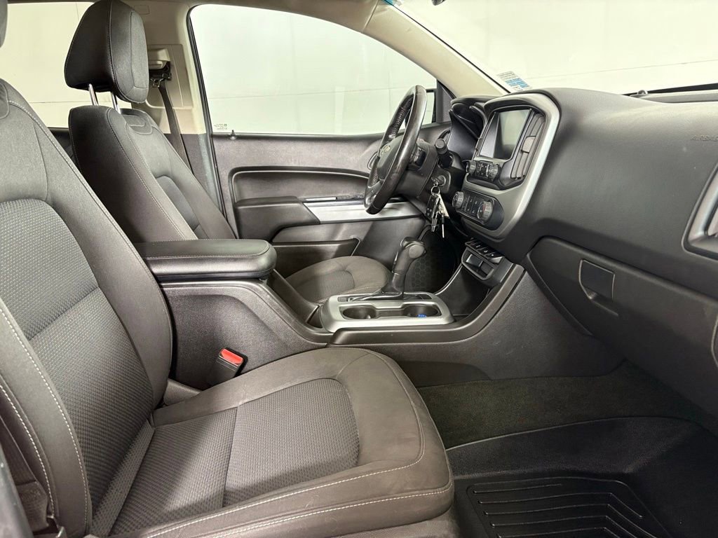 Used 2017 Chevrolet Colorado LT w/ LT Convenience Package RWD image 15