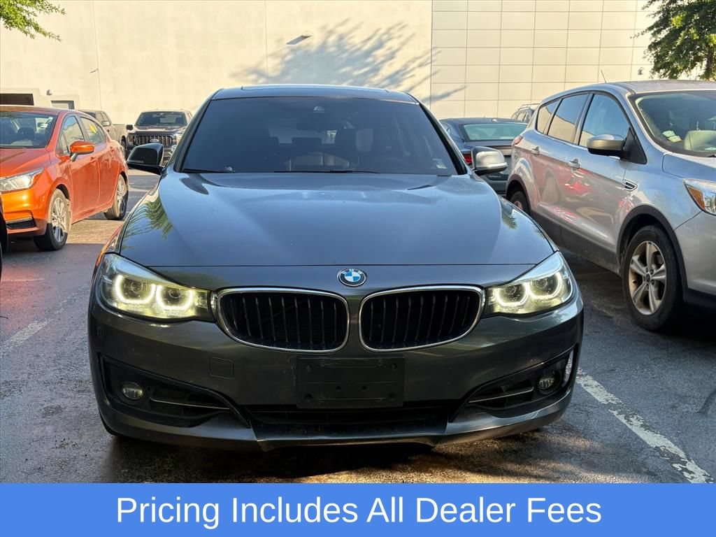Used 2018 BMW 330i Gran Turismo xDrive AWD/4WD image 3