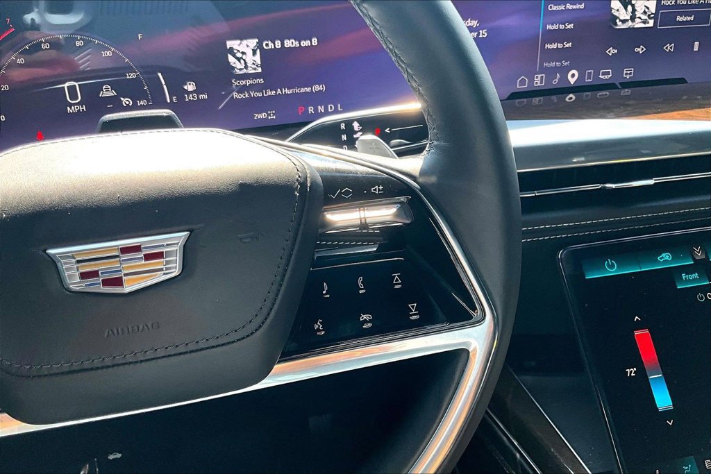 Certified 2025 Cadillac Escalade Sport Platinum w/ LPO, ONYX Package AWD/4WD image 12