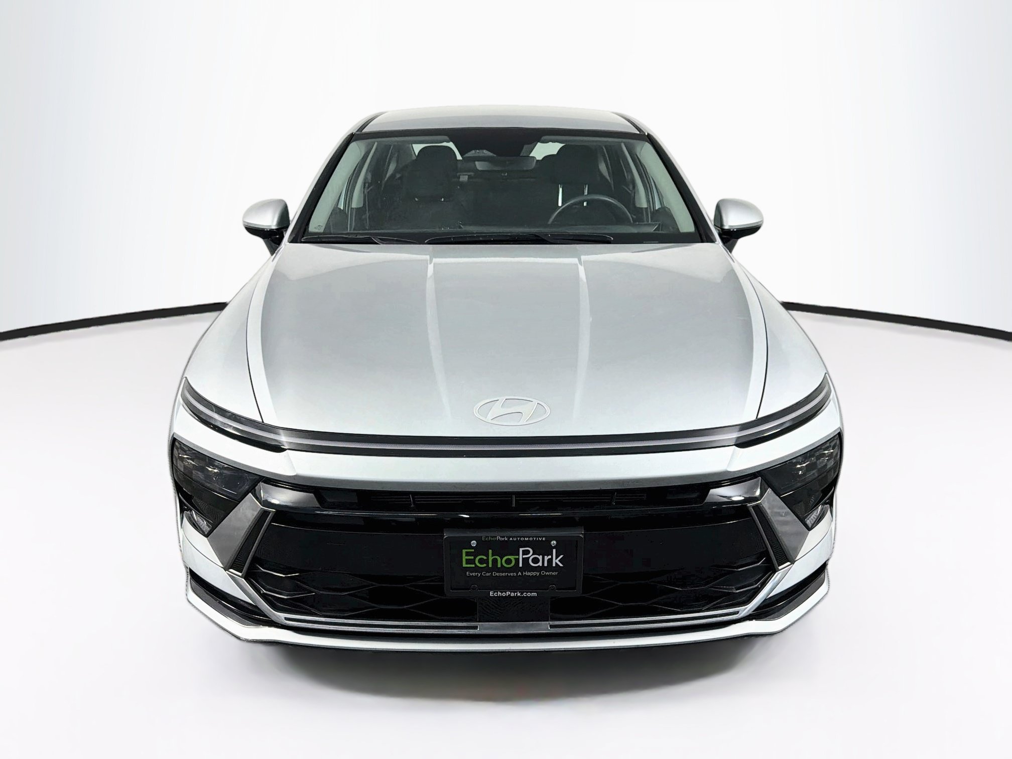 Used 2025 Hyundai Sonata SEL FWD image 2