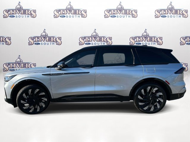 Used 2025 Lincoln Nautilus Reserve w/ Jet Appearance Package AWD/4WD image 6