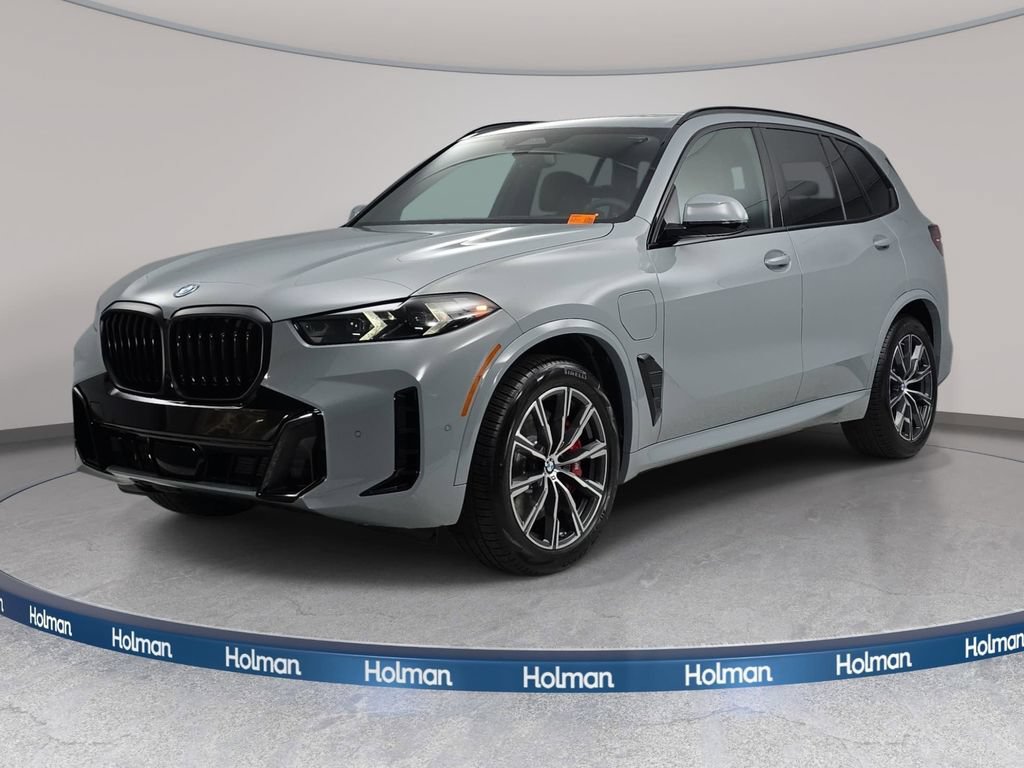 New 2026 BMW X5 xDrive50e w/ M Sport Package