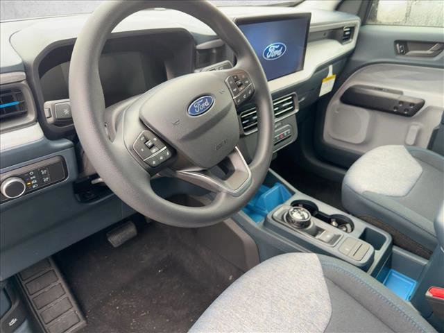 New 2025 Ford Maverick XLT image 3