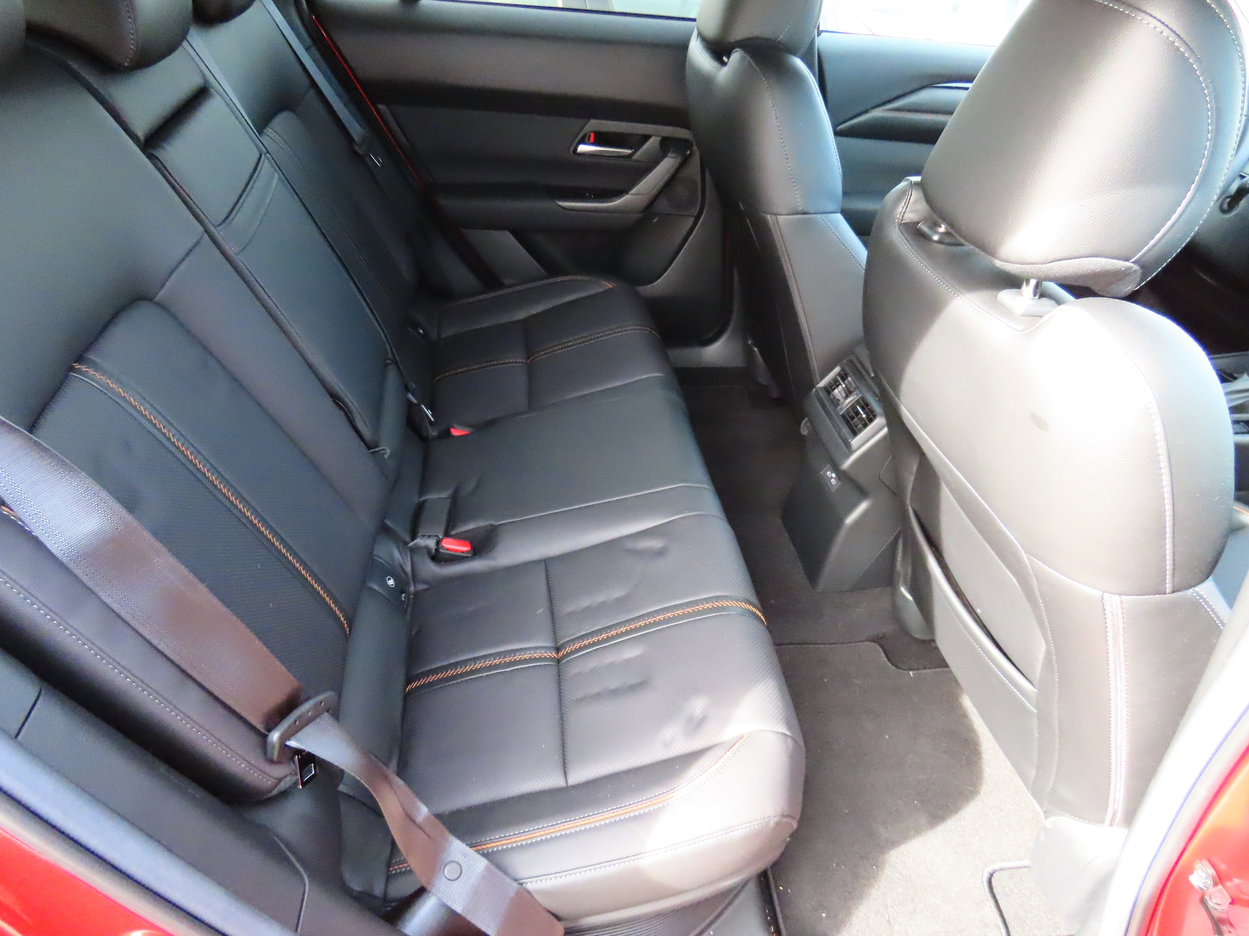 Used 2025 MAZDA CX-50 2.5 Hybrid w/ Premium Plus Pkg image 13