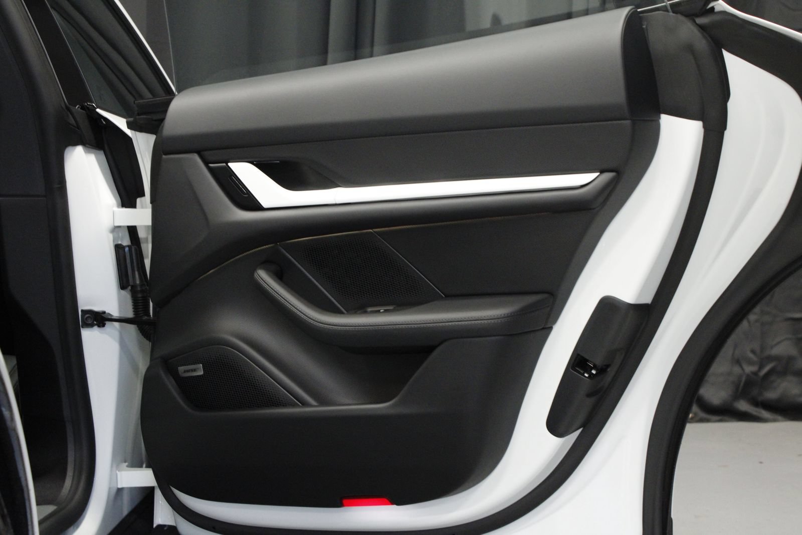 New 2026 Porsche Taycan AWD/4WD image 15