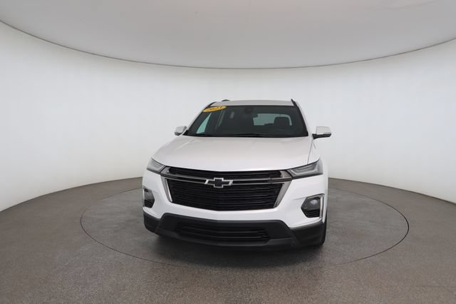 Used 2023 Chevrolet Traverse LT FWD image 32