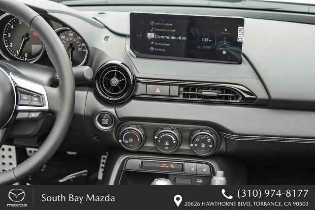 New 2026 MAZDA MX-5 Miata Club w/ Interior Package RWD image 15