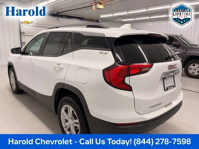 Used 2021 GMC Terrain SLE w/ Driver Convenience Package FWD image 4