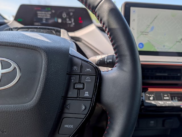 Used 2023 Toyota Prius Prime FWD image 21