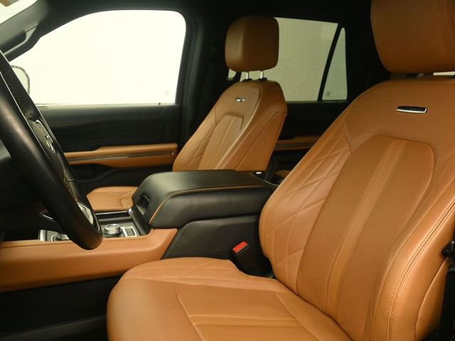 Certified 2022 Ford Expedition Max Platinum image 16