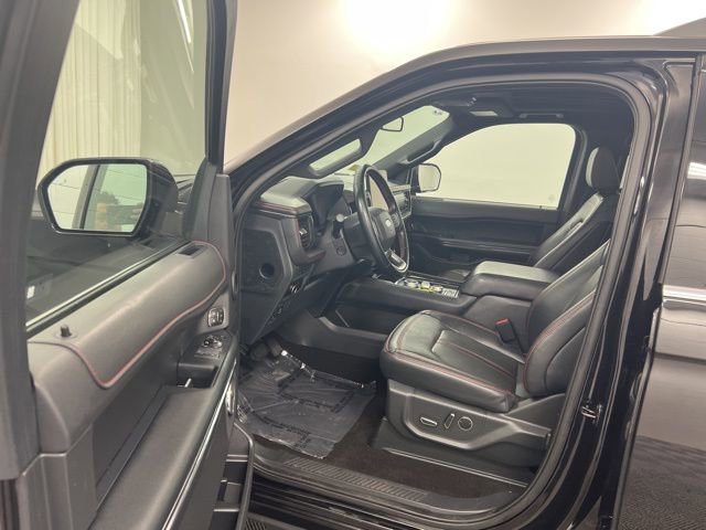 Used 2023 Ford Expedition Max Limited image 15