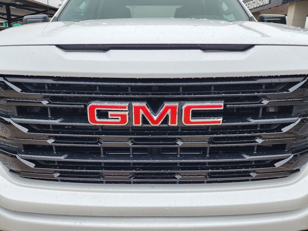 New 2026 GMC Sierra 1500 Elevation image 10