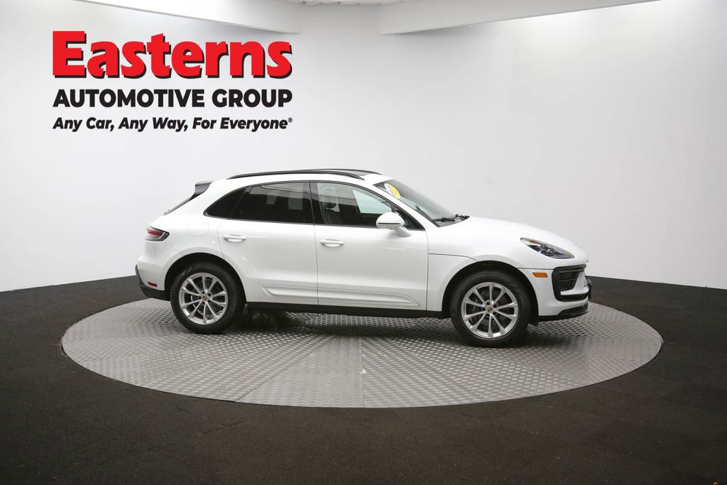 Used 2023 Porsche Macan T w/ Premium Package Plus image 48